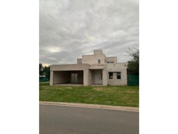 VENTA EXCLUSIVA CASA CAÑITAS