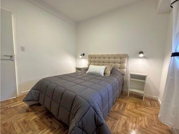 Venta Departamento 2 Ambientes, Plaza Colon.
