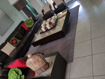 Casa en venta en el Periférico Puebla a 10 minutos de La Vista de 300 m2 de terreno