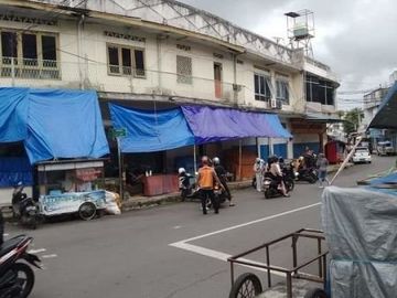 Jual Rumah Toko Lama di Tasikmalaya Kota, Cek deskripsi ya !