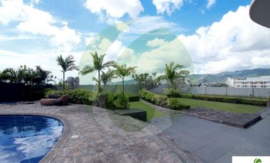 Calyx Centere - Live. Work. Play. Right at Home