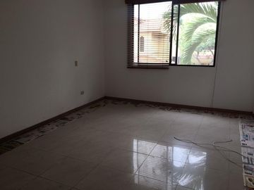 VENTA DE CASA EN SAMBORONDON