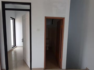 2lantai Baru Modern Cluster Padalarang Cicilan 2Juta an Hampir Flat Kerjasama dengan BPJS Ketenagakerjaan
