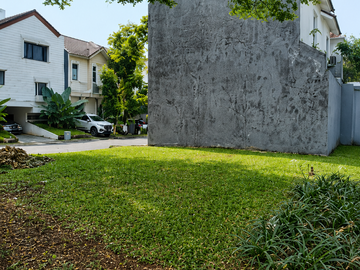 Kavling Lokasi Premium di Vanya Park Cluster Azura BSD City