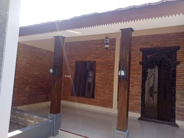 Rumah dekat Wisata Internasional Candi Prambanan Hunian Model Limasan Jawa Siap Huni