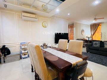 Dijual Rumah Hook 2 Lantai Semi Furnised Di Sektor 9 Bintaro