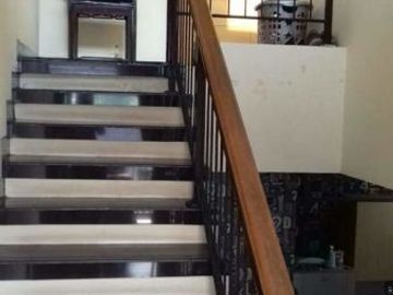 Rumah 2 Lantai Interior Bagus di Villa Pajajaran Permai Cileunyi Bandung