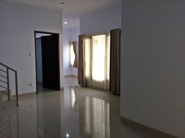 Rumah Nyaman @Dago Dekat Cigadung, Tubagus Ismail, Dipatiukur dan Cimbuleuit
