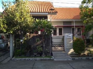 Rumah asri di Wisma Permai Tengah