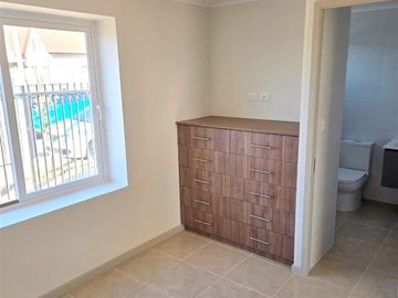 Casa en arriendo 4D/2B CONDOMINIO RESERVA SAN MIGUEL TALCA