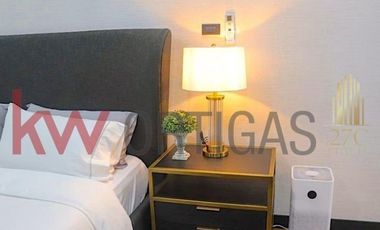 Brand New Luxury 5BR Unit for Sale in Grand Hyatt Manila Residences, BGC