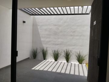 VENTA DE CASA HABITACION EN SAN ANGELO RESIDENCIAL