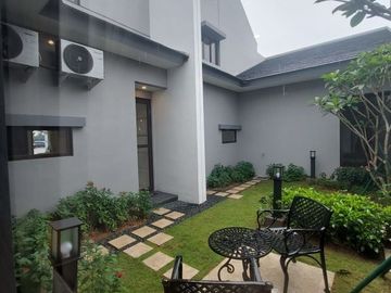 Rumah Keren Minimalis, Gardenia Paramount Petals