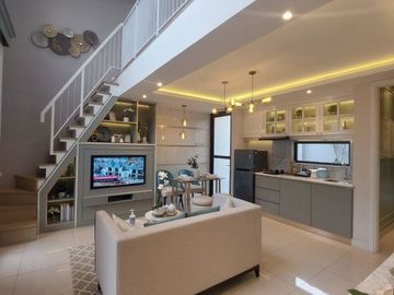 Rumah Keren Minimalis, Gardenia Paramount Petals
