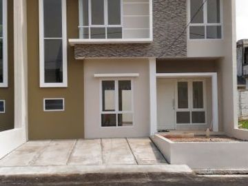 cluster siap huni 2 lantai tanpa dp free all in di cibinong