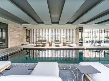 Apartamento con terraza, techos altos, piscina, pet friendly, venta Bosque Real