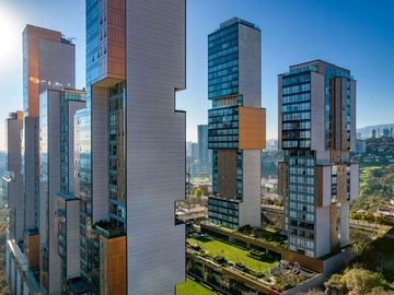 Apartamento con terraza, techos altos, piscina, pet friendly, venta Bosque Real