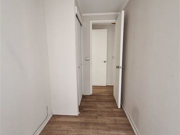 Departamento en venta de 2 dorm. San Miguel - Metro Lo Vial