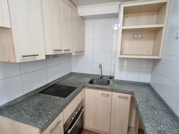 Departamento en venta de 2 dorm. San Miguel - Metro Lo Vial