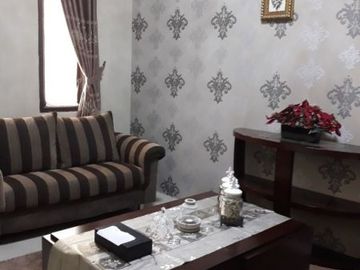 Dijual Rumah Kokoh 2 Lt Jatihandap Indah