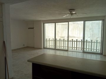 Departamento de dos recamaras en la zona dorada de Acapulco