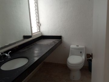 Departamento de dos recamaras en la zona dorada de Acapulco