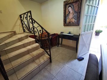 CASA LAZARO CARDENAS 2 RECAMARAS VALLE DORADO ZAMORA MICHOACAN