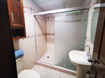 CASA LAZARO CARDENAS 2 RECAMARAS VALLE DORADO ZAMORA MICHOACAN