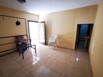 CASA LAZARO CARDENAS 2 RECAMARAS VALLE DORADO ZAMORA MICHOACAN