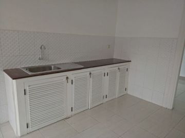 DIJUAL RUMAH (HOEK) LOKASI STRATEGIS DI Jl. KAYU MAS TENGAH VII, JAKARTA TIMUR