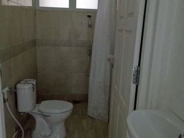 DIJUAL RUMAH (HOEK) LOKASI STRATEGIS DI Jl. KAYU MAS TENGAH VII, JAKARTA TIMUR