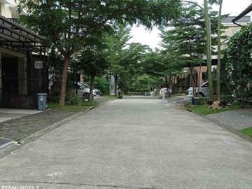 DiJual Rumah Exclusive Furnish Siap Huni Cluster Centronia di Sentul City Bogor