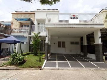 DiJual Rumah Exclusive Furnish Siap Huni Cluster Centronia di Sentul City Bogor