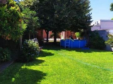 Casa en venta en Ezpeleta Este