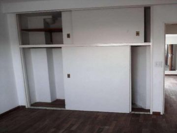 DEPTO 3 AMB AL FRENTE C/COCHERA Y BALCON  S/ AV. GAONA
