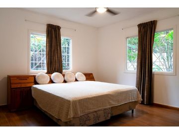 Venta de casa en Obarrio, Calle 61 A Este