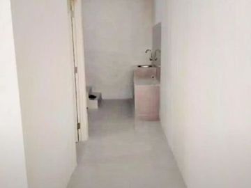 Rumah minimalis di setro Baru, Strategis