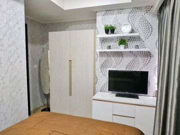 Dijual Apartemen Baru Menteng Park type 2 BR Full Furnished & Prifate Lift!