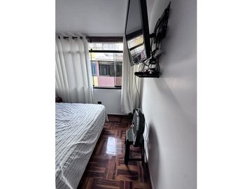 VENDO HERMOSA CASA EN URB. SAN JOSE DE CALIFORNIA - 3 PISOS