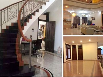 Rumah Ciamik Dharmahusada Indah dkt Pakuwon City Galaxy Mall Kertajaya