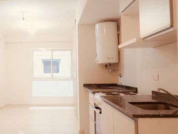Monoambiente a estrenar, en VENTA en calle Ayacucho al 300!
