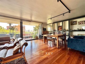 Hermoso Departamento en venta de 4 dorm. en Vitacura