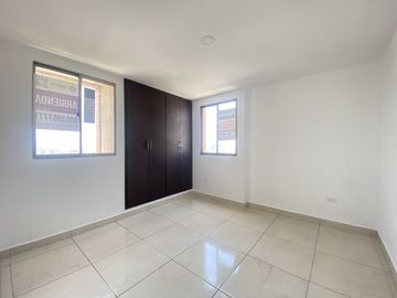 apartamento en arriendo en ciudad jardín. Cod A68754
