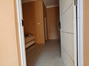 Rumah 2 Lantai Dan Kontrakan 5 Pintu Di Pulomas Utara S7661