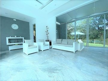 SE VENDE CASA CAMPESTRE EN VILLETA