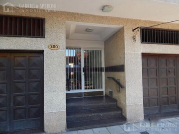 Departamento 3 ambientes VENTA  Remedios De Escalada