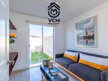 VENTA DE CASA RESIDENCIAL CON ALBERCA, ROOF GARDEN Y JARDIN PROPIO EN YAUTEPEC