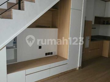 Rumah Murah Semi Furnished 4X19 Duta Garden
