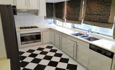 Modern 3BR Luxury Condo in Pacific Plaza Towers BGC for Sale