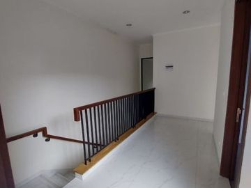 CLUSTER ELODEA SUVARNA SUTERA RUMAH BAGUS LUAS 8X20